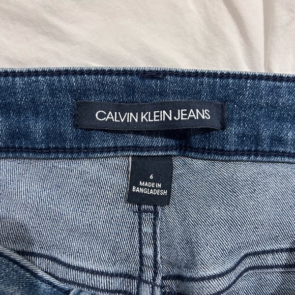 Calvin Klein jorts - Picture 4 of 4